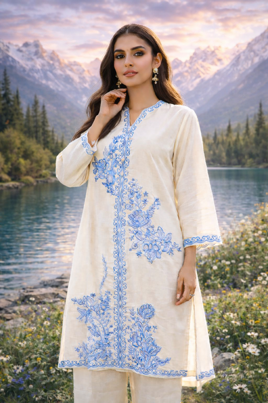 Sana Safinaz Ivory Blue Embroidered Kurta Set